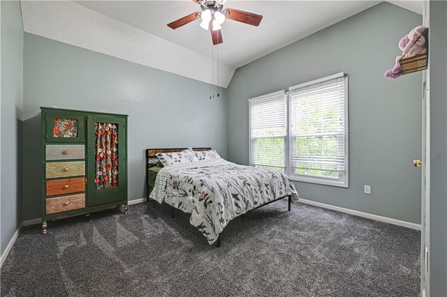 8520 W 142 Street, Overland Park, KS 66223