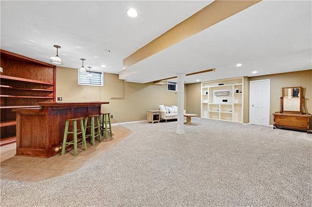 8520 W 142 Street, Overland Park, KS 66223