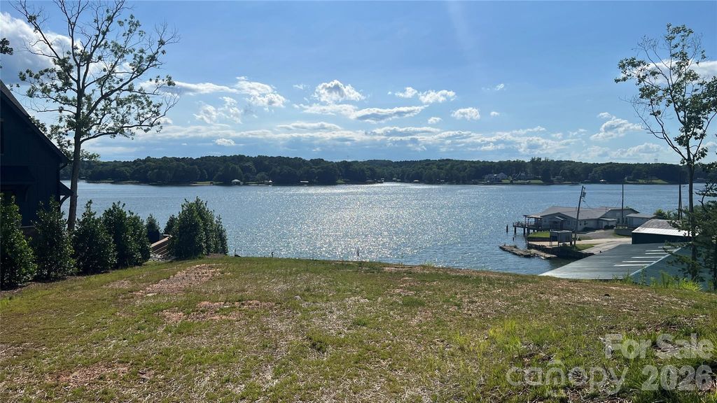 13742 Petworth Court, Charlotte, NC 28278