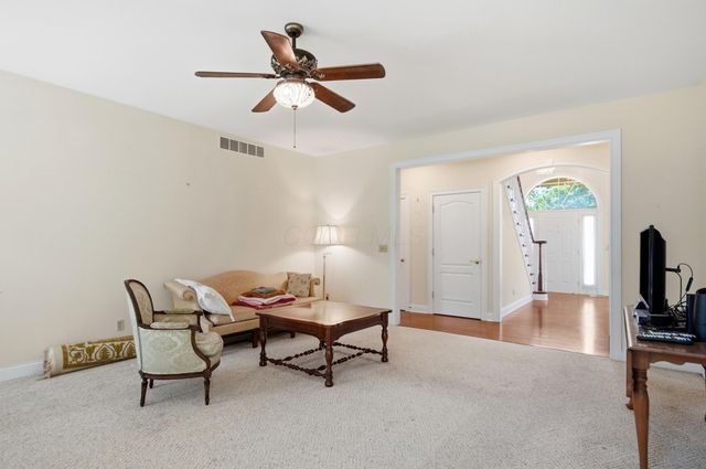 168 Bryn Du Drive, Granville, OH 43023