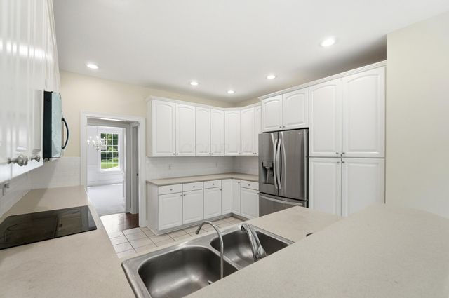 168 Bryn Du Drive, Granville, OH 43023