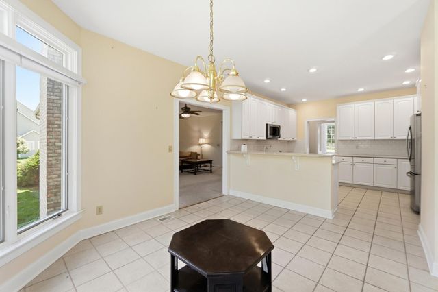 168 Bryn Du Drive, Granville, OH 43023