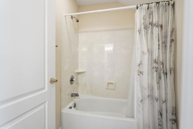 168 Bryn Du Drive, Granville, OH 43023