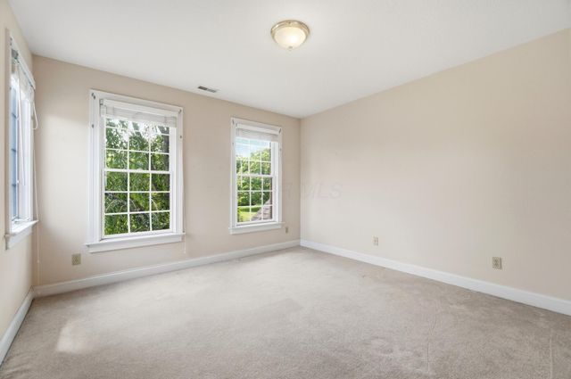 168 Bryn Du Drive, Granville, OH 43023