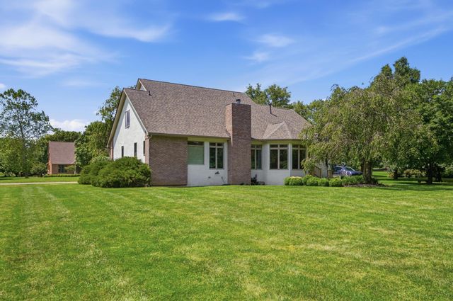 168 Bryn Du Drive, Granville, OH 43023