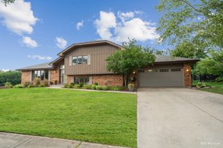 105 Azalea Road, Frankfort, IL 60423