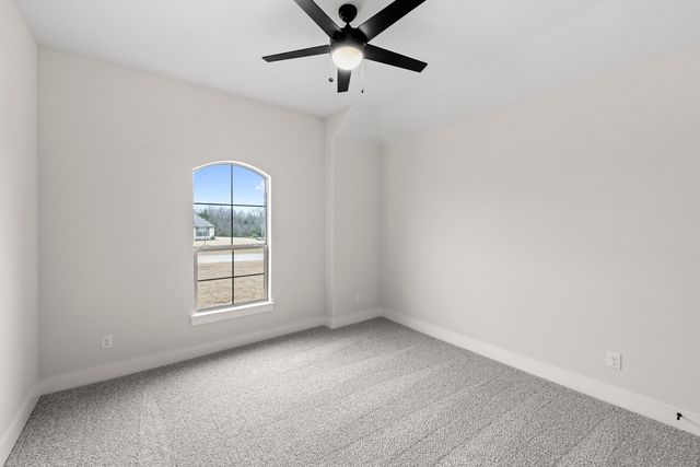 160 Waterview Drive, Gunter, TX 75058