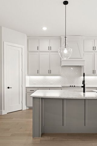 160 Waterview Drive, Gunter, TX 75058