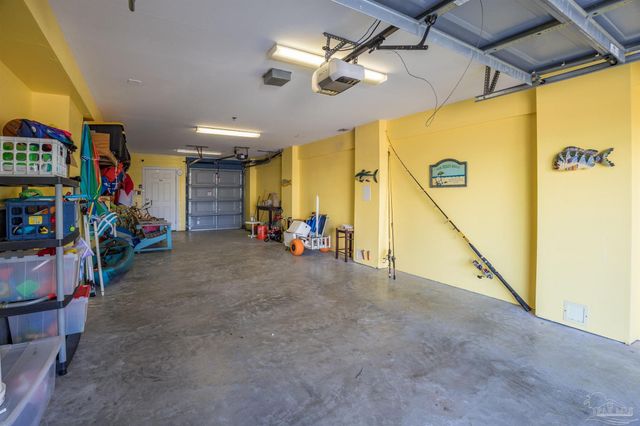 7227 Sharp Reef Rd 4, Pensacola, FL 32507