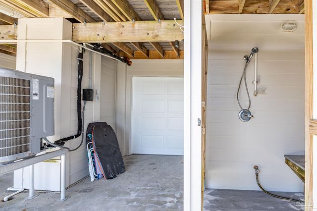 7227 Sharp Reef Rd 4, Pensacola, FL 32507