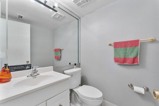 2562 NW 99TH Avenue, Coral Springs, FL 33065