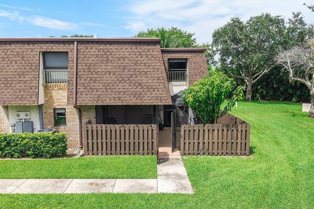 2562 NW 99TH Avenue, Coral Springs, FL 33065