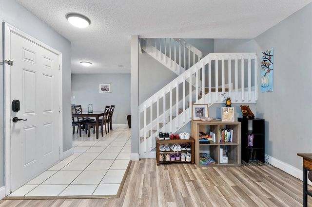 2562 NW 99TH Avenue, Coral Springs, FL 33065