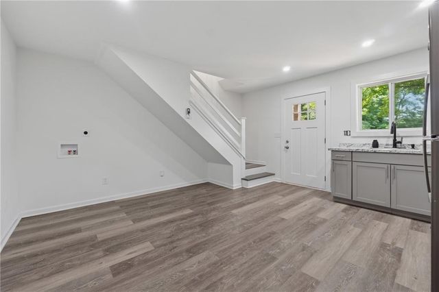 2060 Panstone SW Court, Marietta, GA 30060