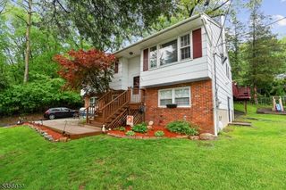 8 Hillside Terrace, Green Twp., NJ 07821