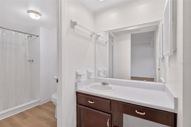 1130 N LAKE PARKER AVENUE E233, Lakeland, FL 33805