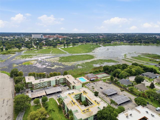 1130 N LAKE PARKER AVENUE E233, Lakeland, FL 33805