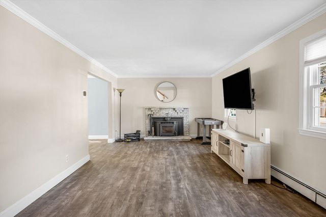106 Grove Street, Reading, MA 01867