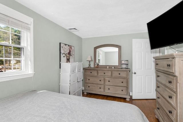 106 Grove Street, Reading, MA 01867