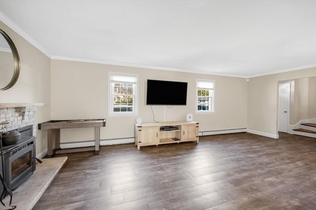 106 Grove Street, Reading, MA 01867