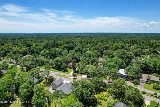 W Diamondhead Drive, Diamondhead, MS 39525