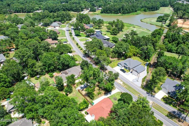 W Diamondhead Drive, Diamondhead, MS 39525