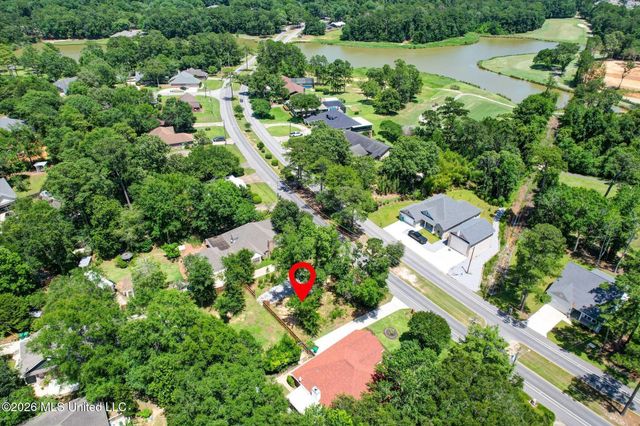 W Diamondhead Drive, Diamondhead, MS 39525