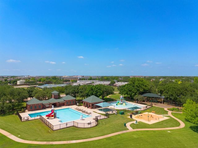 3915 Eastland Lake Drive, Richmond, TX 77406