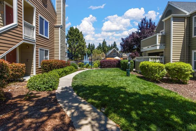 115 Reflections Dr 26, San Ramon, CA 94583