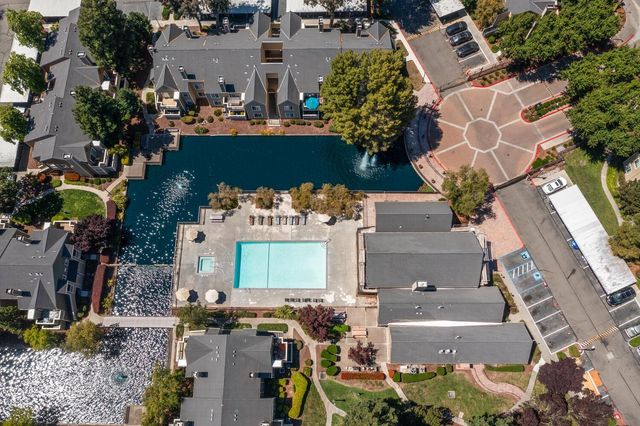 115 Reflections Dr 26, San Ramon, CA 94583