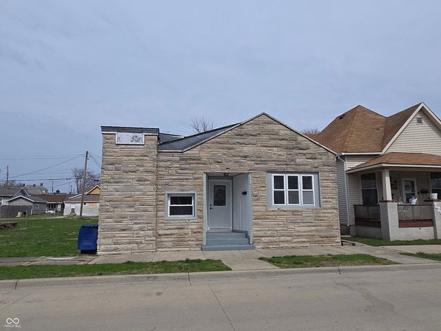116 E South Street, Shelbyville, IN 46176