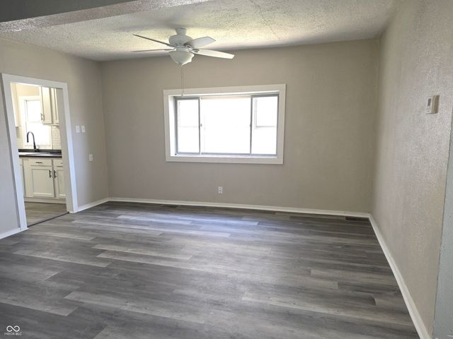 116 E South Street, Shelbyville, IN 46176
