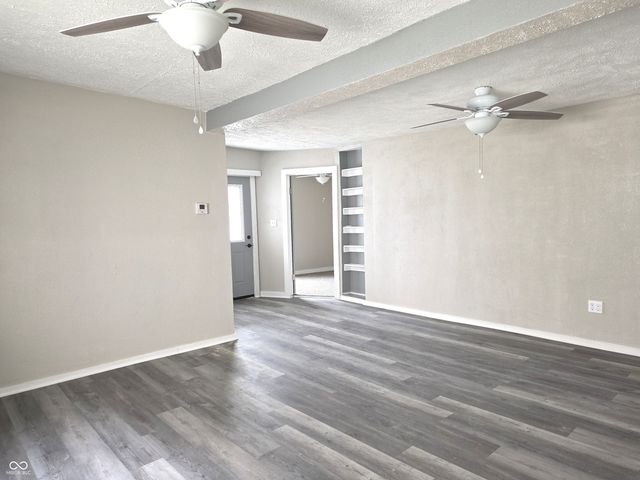 116 E South Street, Shelbyville, IN 46176