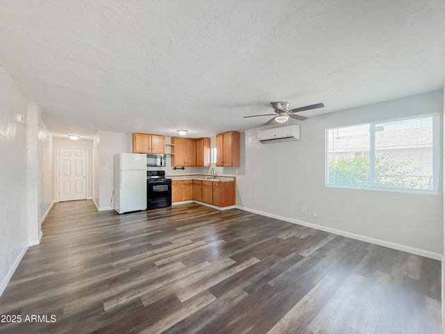 2615 W AUGUSTA Avenue 2, Phoenix, AZ 85051