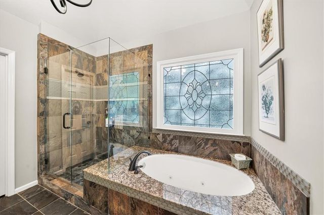 225 Skidaway Court, Alpharetta, GA 30022