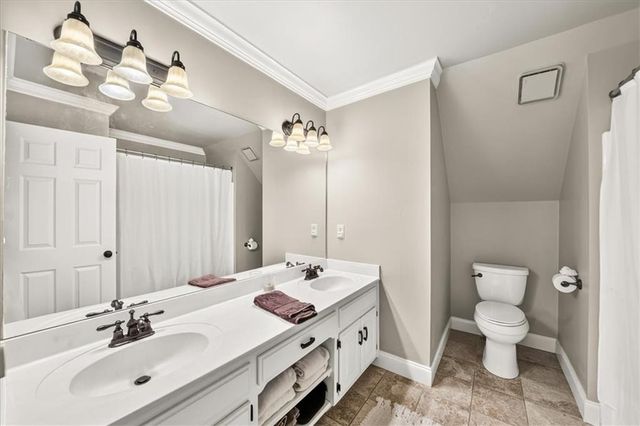 225 Skidaway Court, Alpharetta, GA 30022