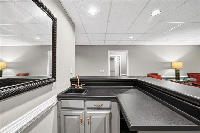 225 Skidaway Court, Alpharetta, GA 30022