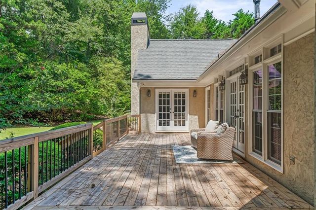 225 Skidaway Court, Alpharetta, GA 30022
