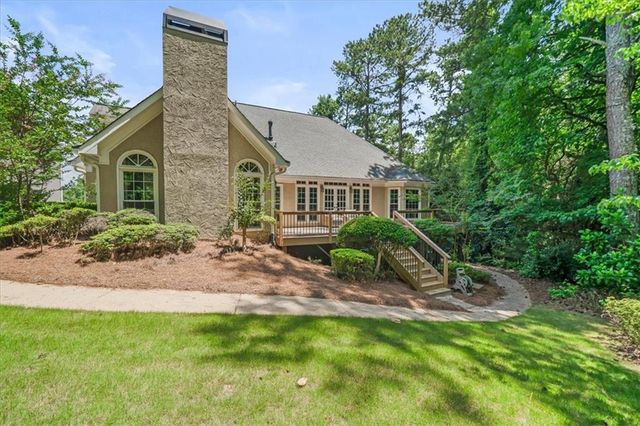 225 Skidaway Court, Alpharetta, GA 30022