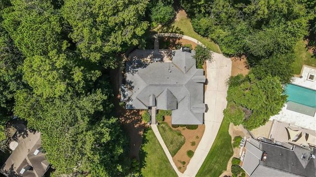 225 Skidaway Court, Alpharetta, GA 30022