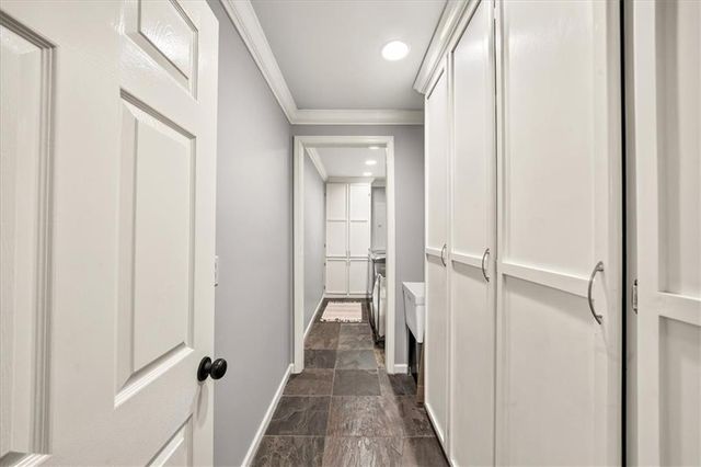 225 Skidaway Court, Alpharetta, GA 30022