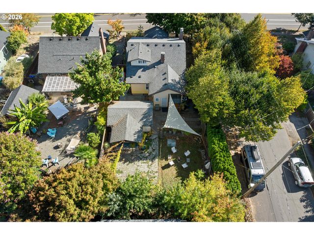 3235 Se 52ND Ave, Portland, OR 97206