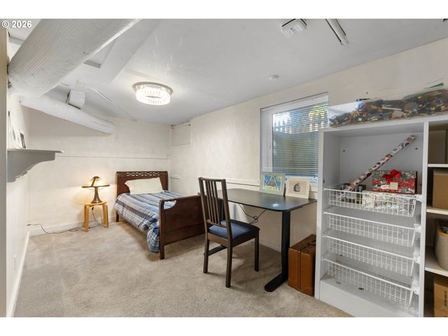 3235 Se 52ND Ave, Portland, OR 97206