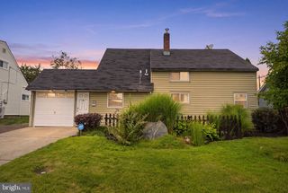 34 RIDGE LN, Levittown, PA 19055