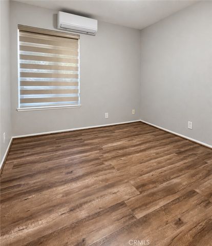 448 E Walnut Avenue, Glendora, CA 91741