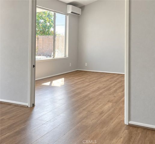 448 E Walnut Avenue, Glendora, CA 91741