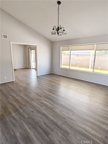 448 E Walnut Avenue, Glendora, CA 91741