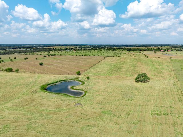 2179 E Highway 237, Round Top, TX 78954