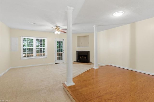 906 Allendale DR, Hampton, VA 23669