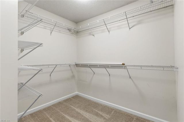 906 Allendale DR, Hampton, VA 23669